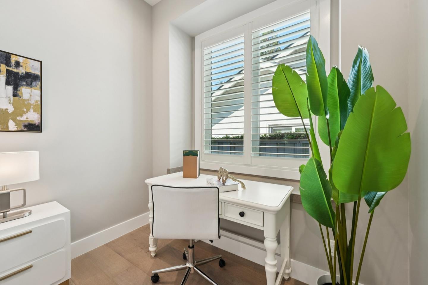 Detail Gallery Image 28 of 42 For 954 Burgoyne St, Mountain View,  CA 94043 - 4 Beds | 4 Baths