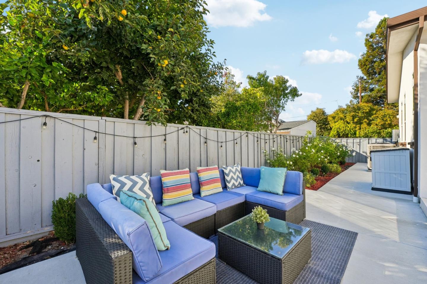 Detail Gallery Image 33 of 42 For 954 Burgoyne St, Mountain View,  CA 94043 - 4 Beds | 4 Baths