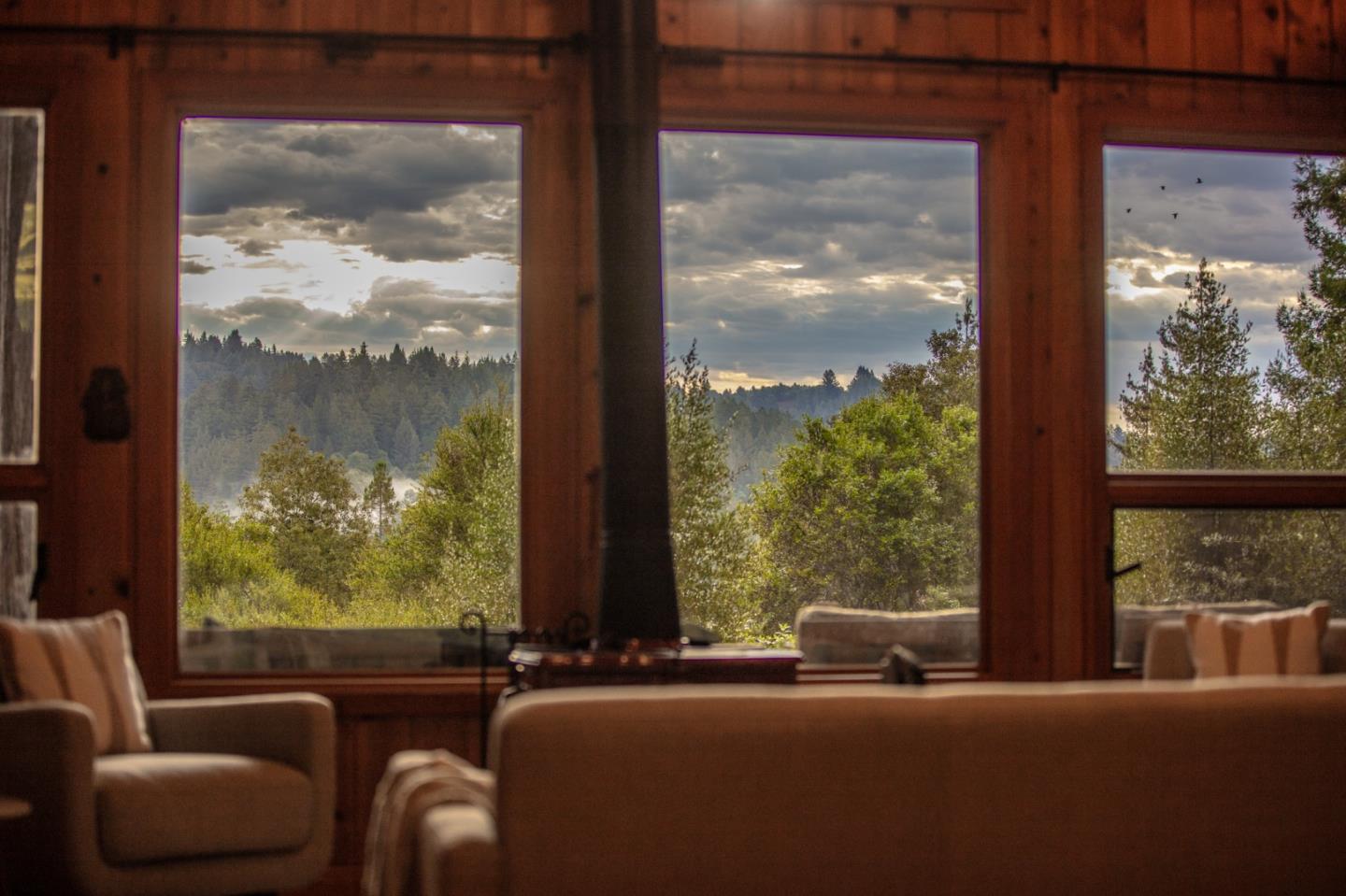 Detail Gallery Image 9 of 82 For 4600 Trout Gulch Rd, Aptos,  CA 95003 - 2 Beds | 2 Baths