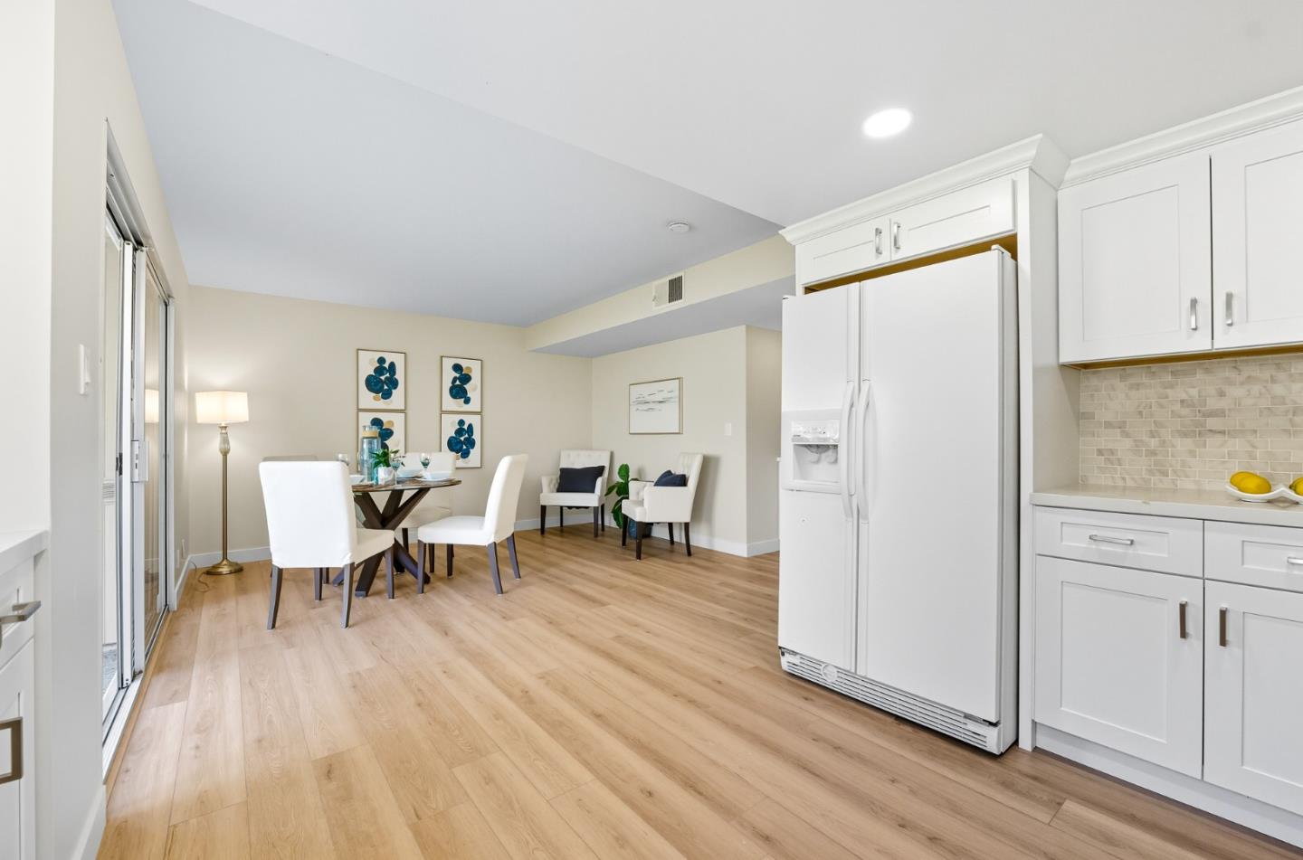 Detail Gallery Image 12 of 32 For 1063 Whitebick Dr, San Jose,  CA 95129 - 4 Beds | 2/1 Baths