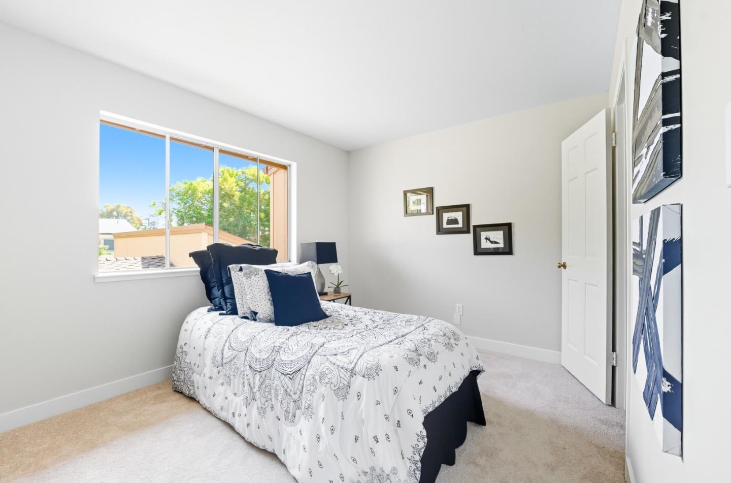 Detail Gallery Image 22 of 32 For 1063 Whitebick Dr, San Jose,  CA 95129 - 4 Beds | 2/1 Baths