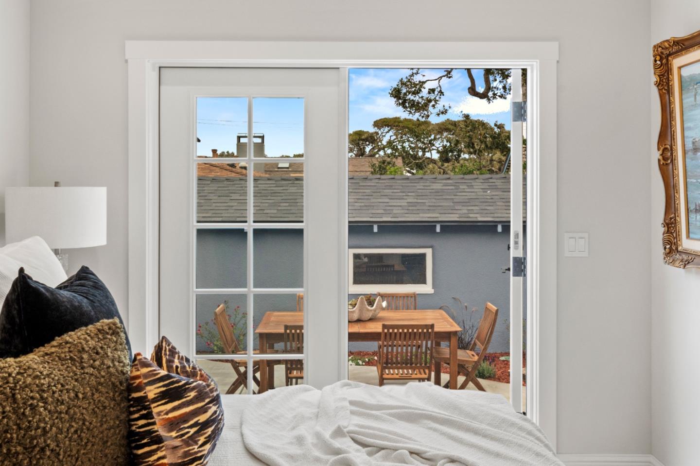 Detail Gallery Image 20 of 40 For 311 Lobos Ave, Pacific Grove,  CA 93950 - 2 Beds | 2 Baths