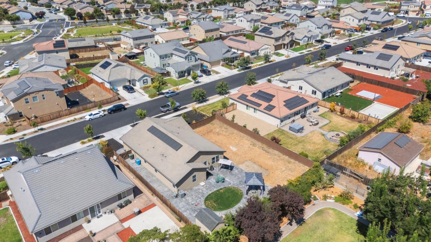 Detail Gallery Image 38 of 43 For 2741 Grayson St, Hollister,  CA 95023 - 4 Beds | 2 Baths