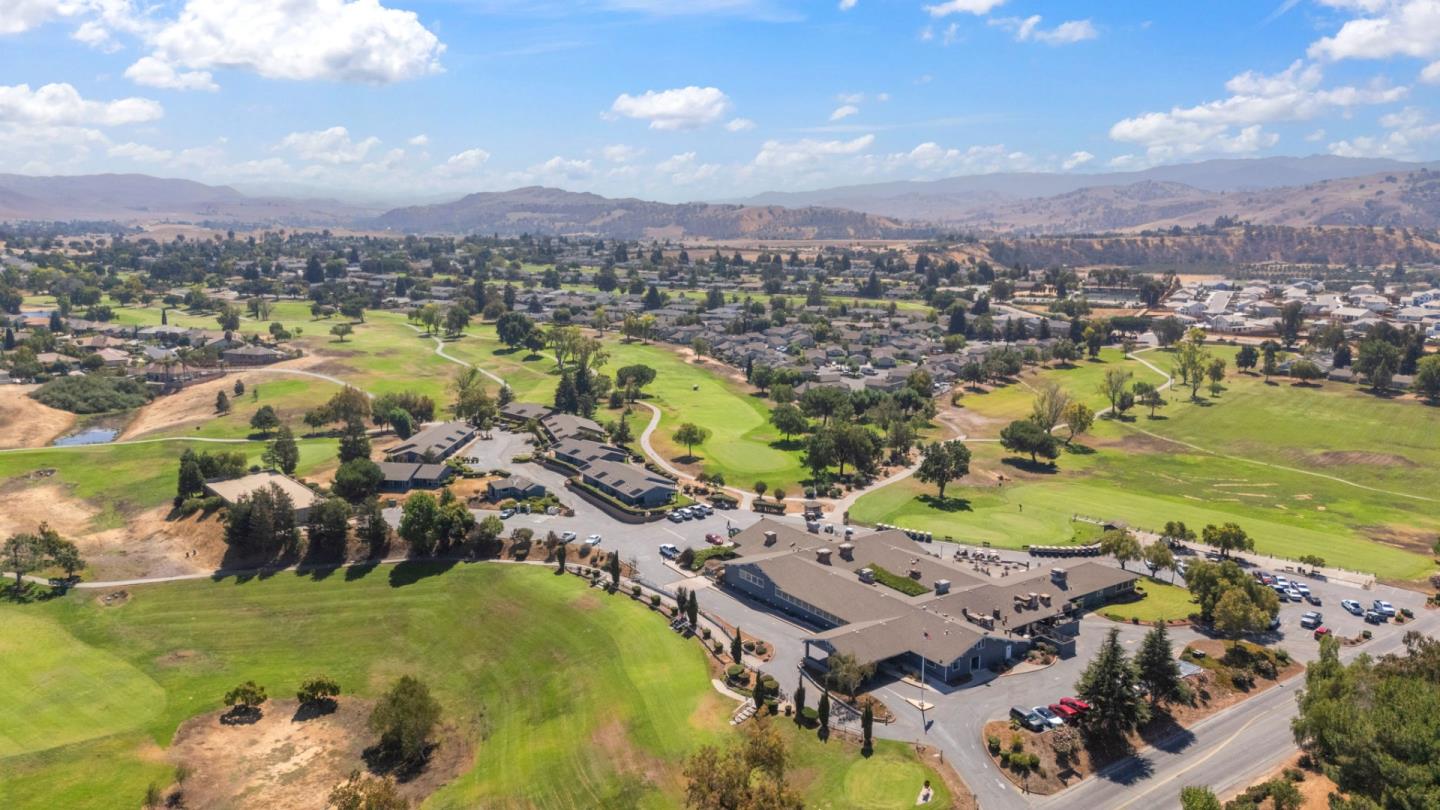 Detail Gallery Image 40 of 43 For 2741 Grayson St, Hollister,  CA 95023 - 4 Beds | 2 Baths