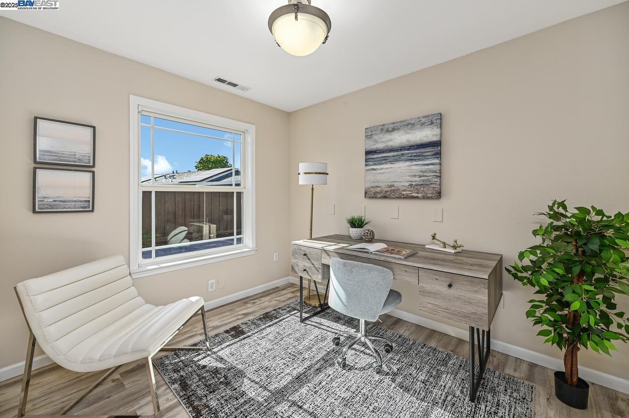 Detail Gallery Image 23 of 30 For 3370 Gardella Plz, Livermore,  CA 94551 - 5 Beds | 3 Baths