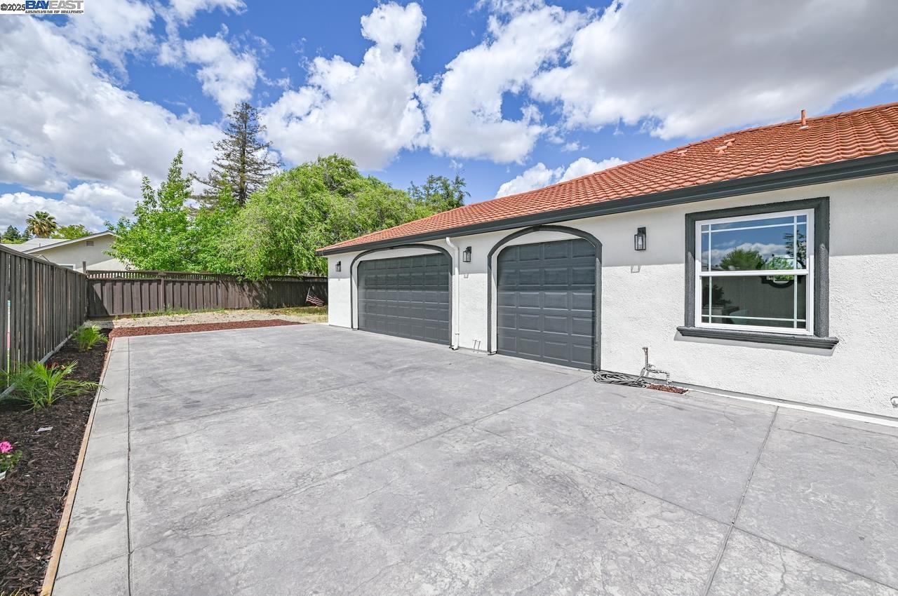 Detail Gallery Image 29 of 30 For 3370 Gardella Plz, Livermore,  CA 94551 - 5 Beds | 3 Baths