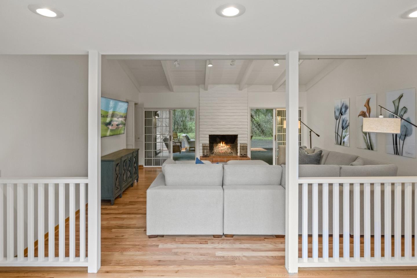 Detail Gallery Image 19 of 50 For 93 Boronda Rd, Carmel Valley,  CA 93924 - 4 Beds | 2 Baths