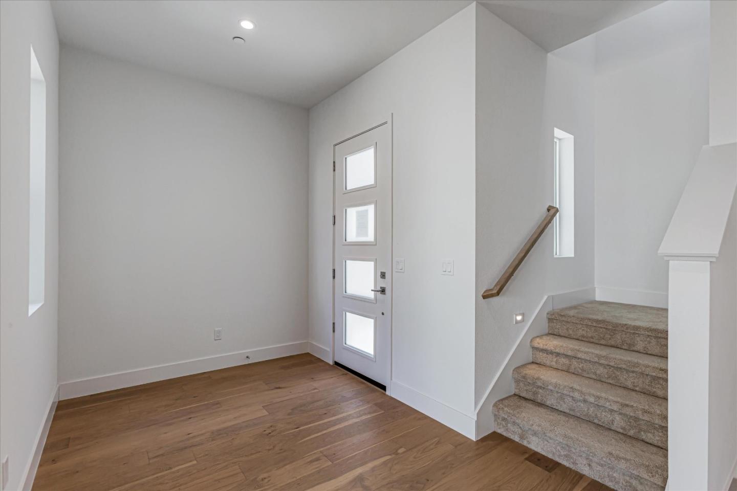 Detail Gallery Image 3 of 21 For 528 Lapis Ct, San Ramon,  CA 94583 - 4 Beds | 2/1 Baths