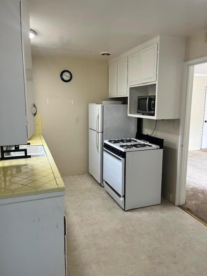 Detail Gallery Image 3 of 8 For 46 22nd Ave, San Mateo,  CA 94403 - 1 Beds | 1 Baths