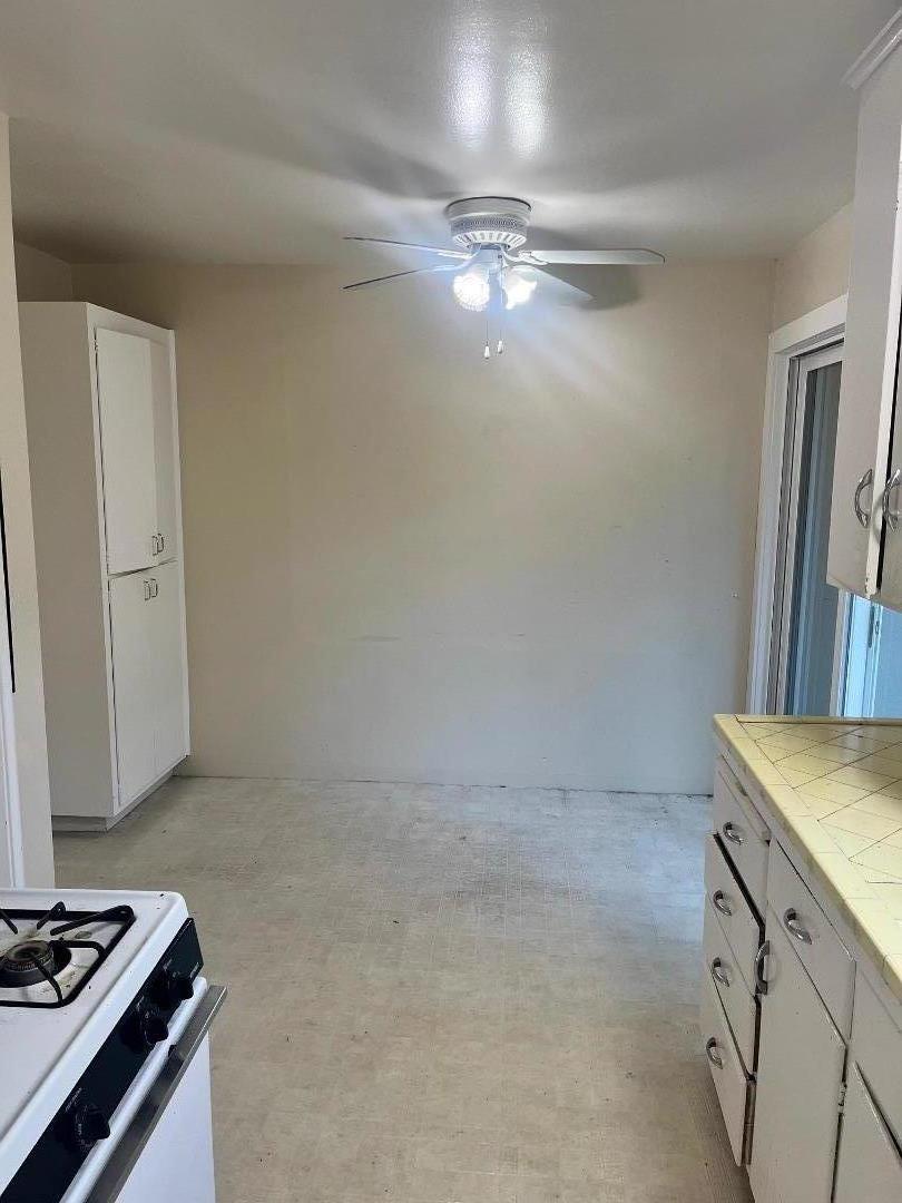 Detail Gallery Image 4 of 8 For 46 22nd Ave, San Mateo,  CA 94403 - 1 Beds | 1 Baths