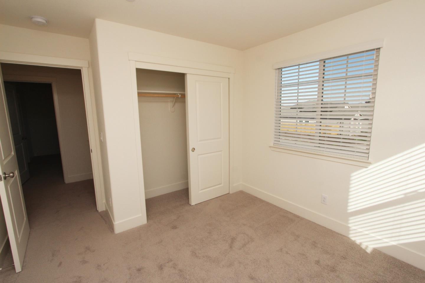 Detail Gallery Image 10 of 18 For 1859 Felsite St, Los Banos,  CA 93635 - 5 Beds | 3 Baths