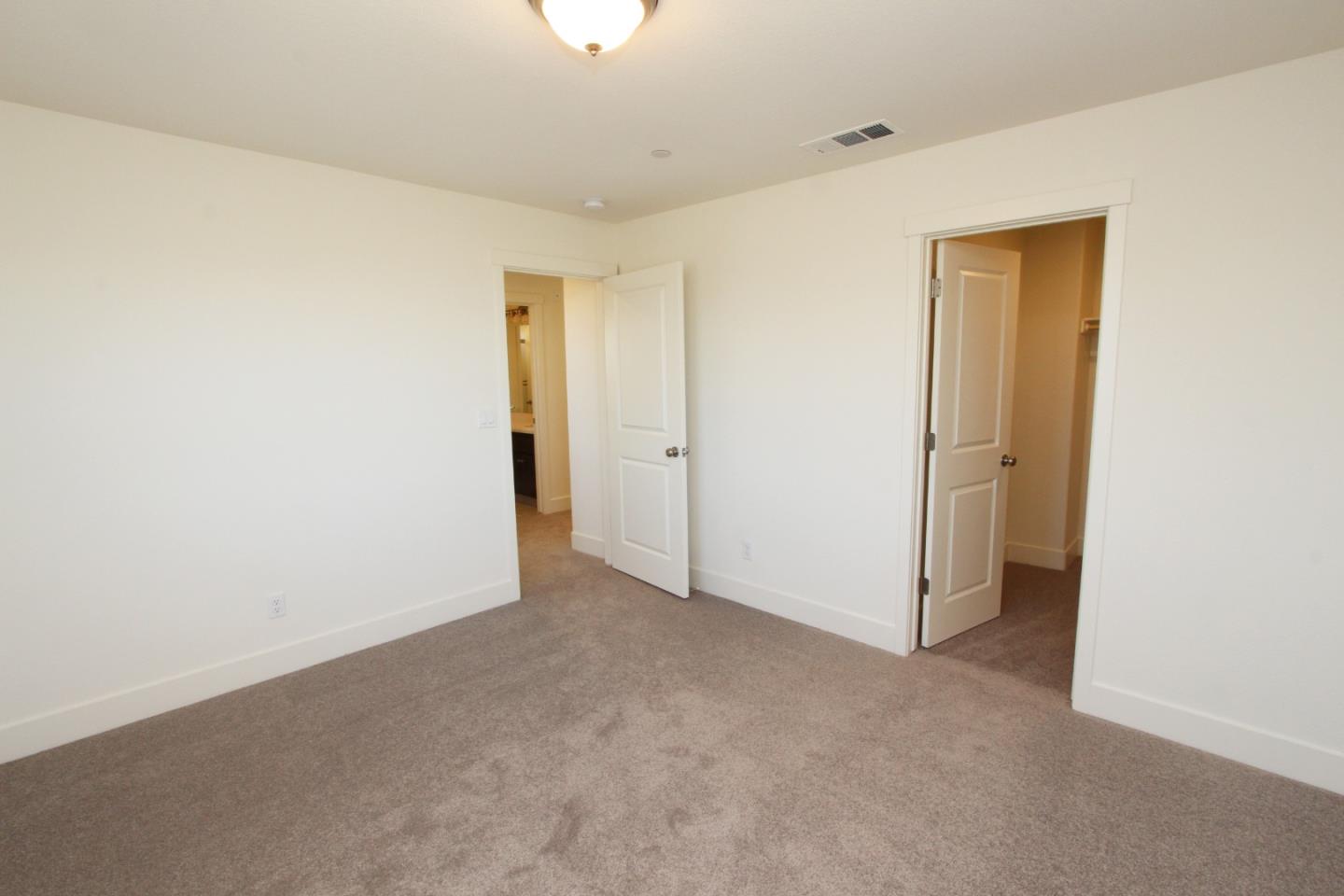 Detail Gallery Image 11 of 18 For 1859 Felsite St, Los Banos,  CA 93635 - 5 Beds | 3 Baths