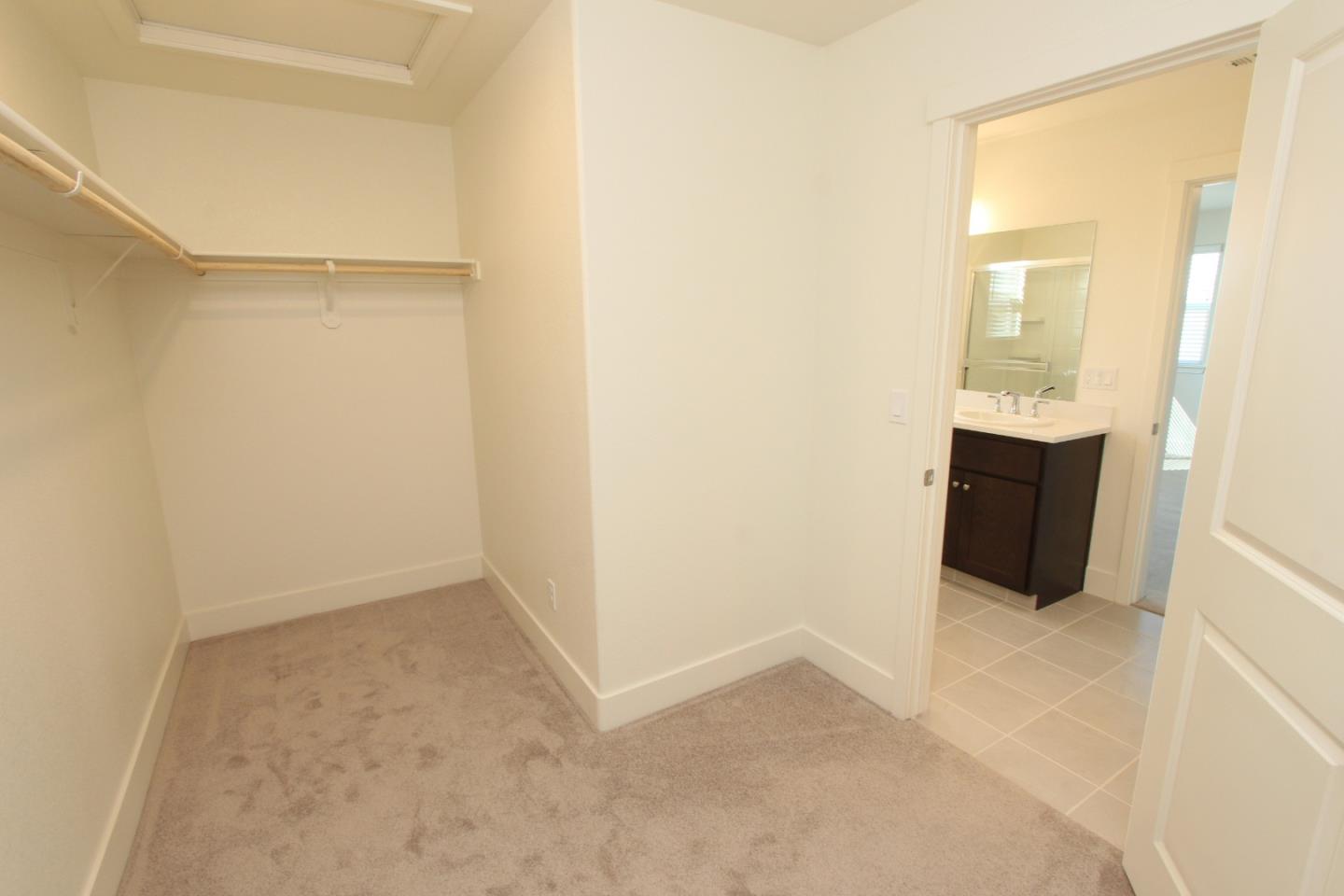 Detail Gallery Image 15 of 18 For 1859 Felsite St, Los Banos,  CA 93635 - 5 Beds | 3 Baths