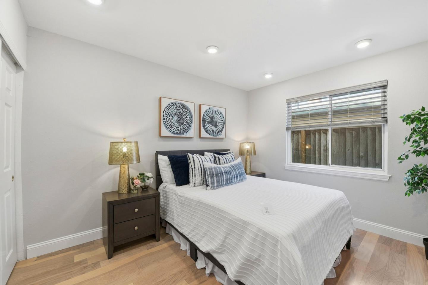 Detail Gallery Image 15 of 34 For 2934 Custer Dr, San Jose,  CA 95124 - 4 Beds | 2 Baths