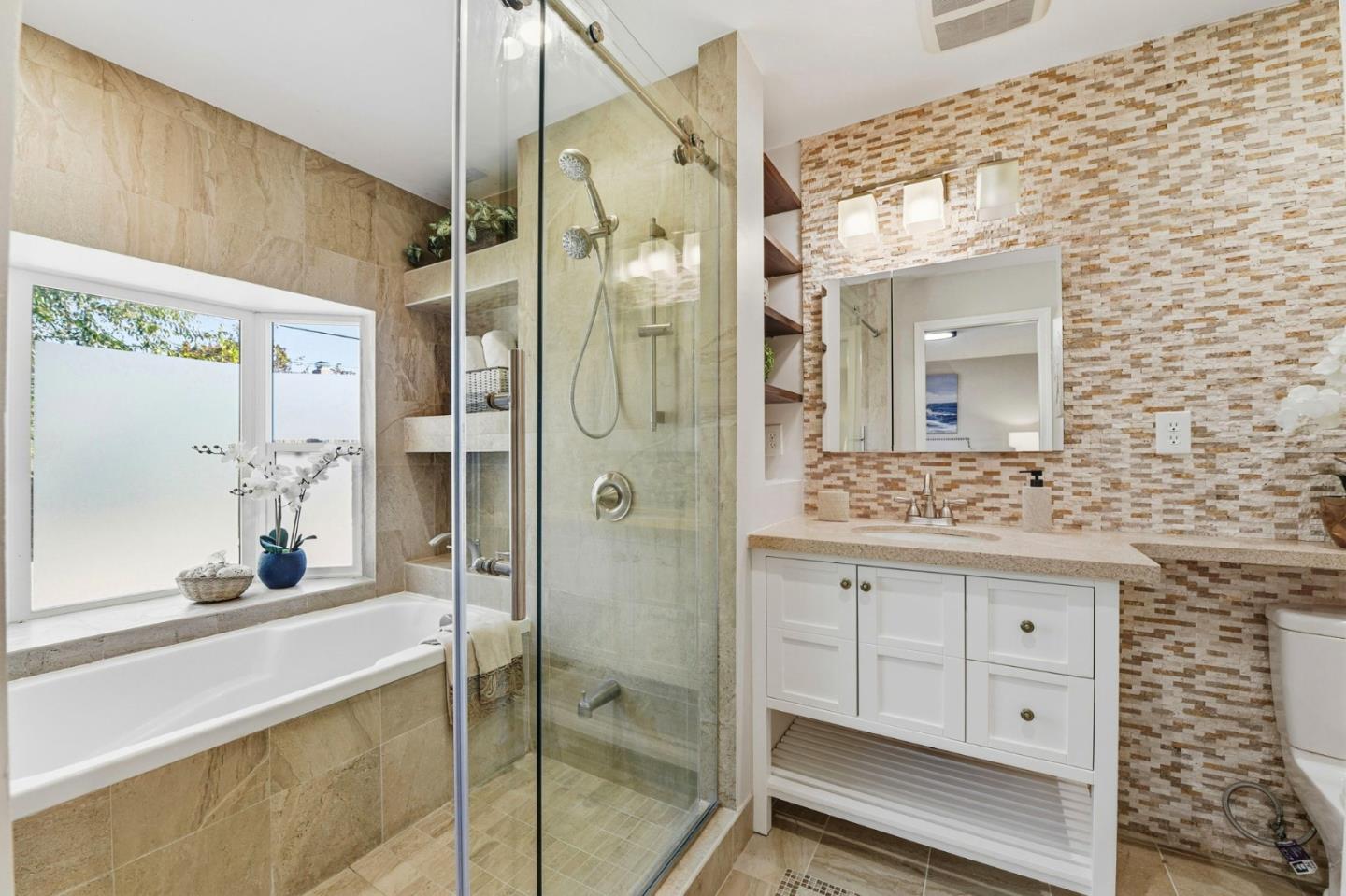 Detail Gallery Image 24 of 34 For 2934 Custer Dr, San Jose,  CA 95124 - 4 Beds | 2 Baths