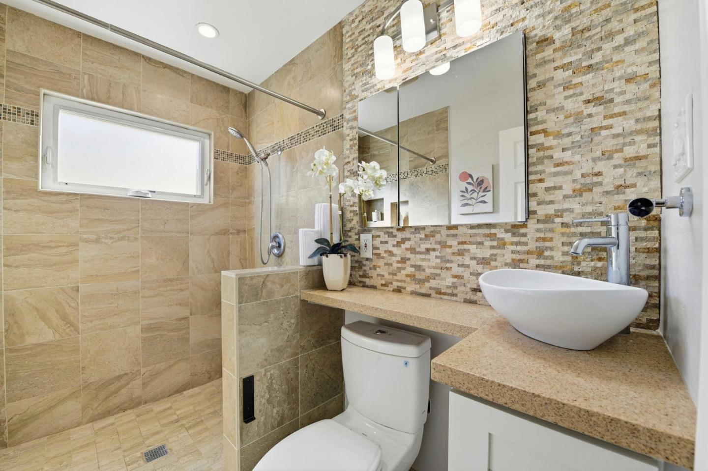 Detail Gallery Image 25 of 34 For 2934 Custer Dr, San Jose,  CA 95124 - 4 Beds | 2 Baths