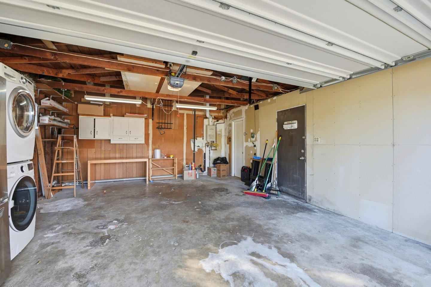 Detail Gallery Image 27 of 34 For 2934 Custer Dr, San Jose,  CA 95124 - 4 Beds | 2 Baths