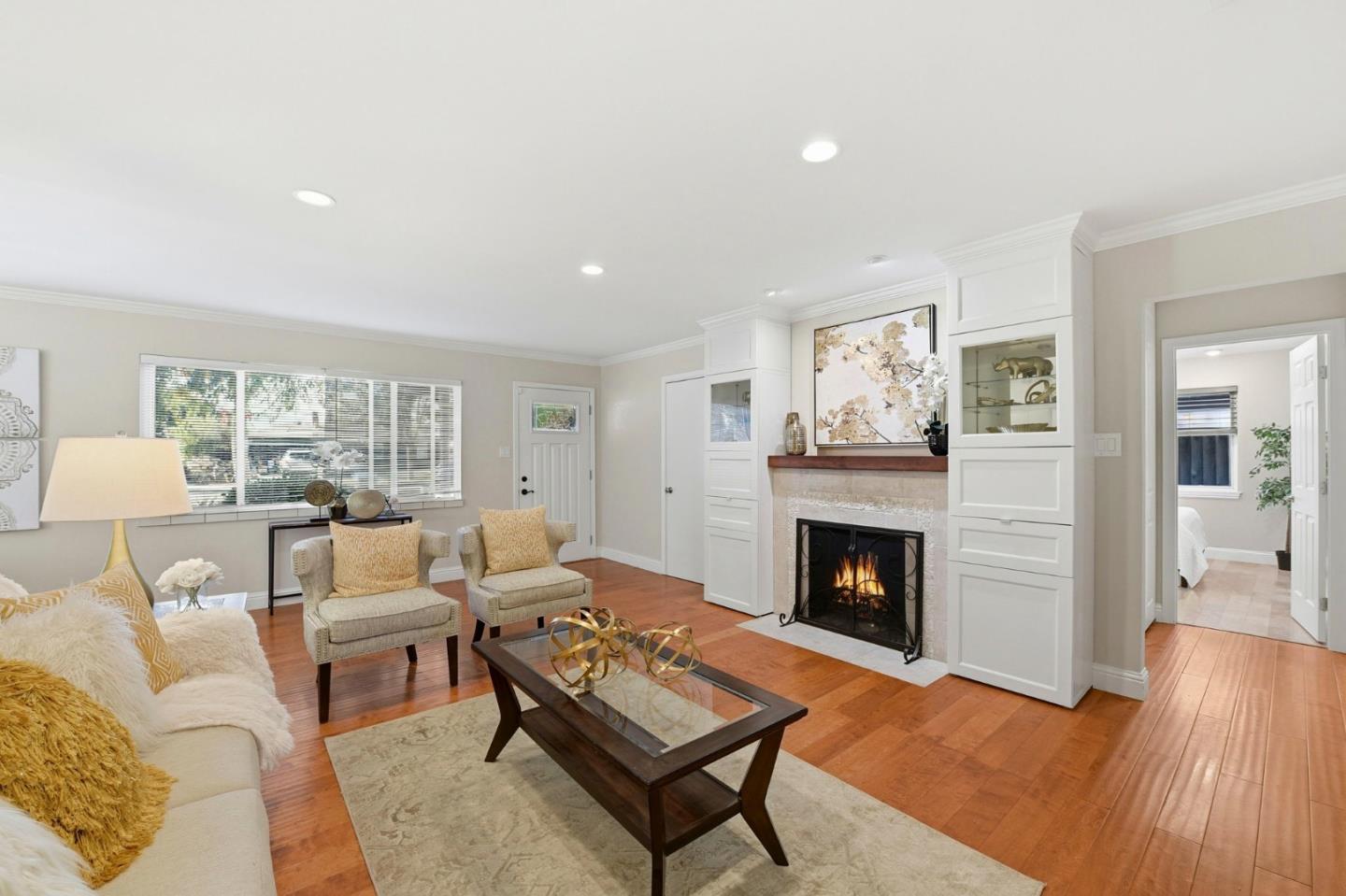 Detail Gallery Image 9 of 34 For 2934 Custer Dr, San Jose,  CA 95124 - 4 Beds | 2 Baths