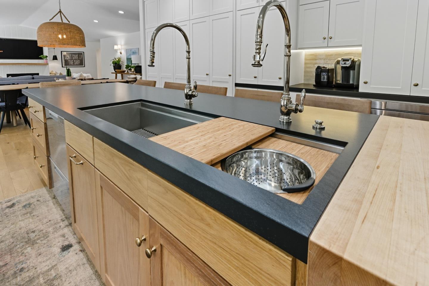 Detail Gallery Image 28 of 64 For 1935 Caterina Way, Royal Oaks,  CA 95076 - 3 Beds | 2/1 Baths