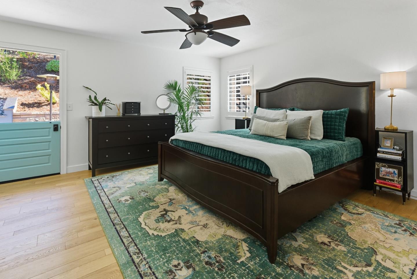 Detail Gallery Image 38 of 64 For 1935 Caterina Way, Royal Oaks,  CA 95076 - 3 Beds | 2/1 Baths