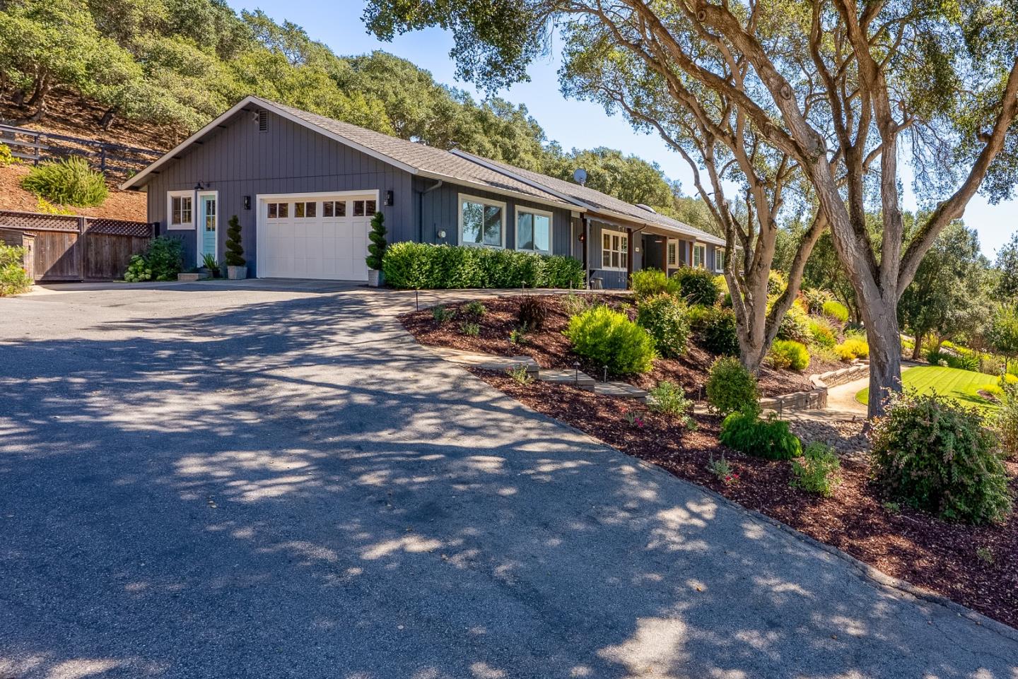 Detail Gallery Image 4 of 64 For 1935 Caterina Way, Royal Oaks,  CA 95076 - 3 Beds | 2/1 Baths