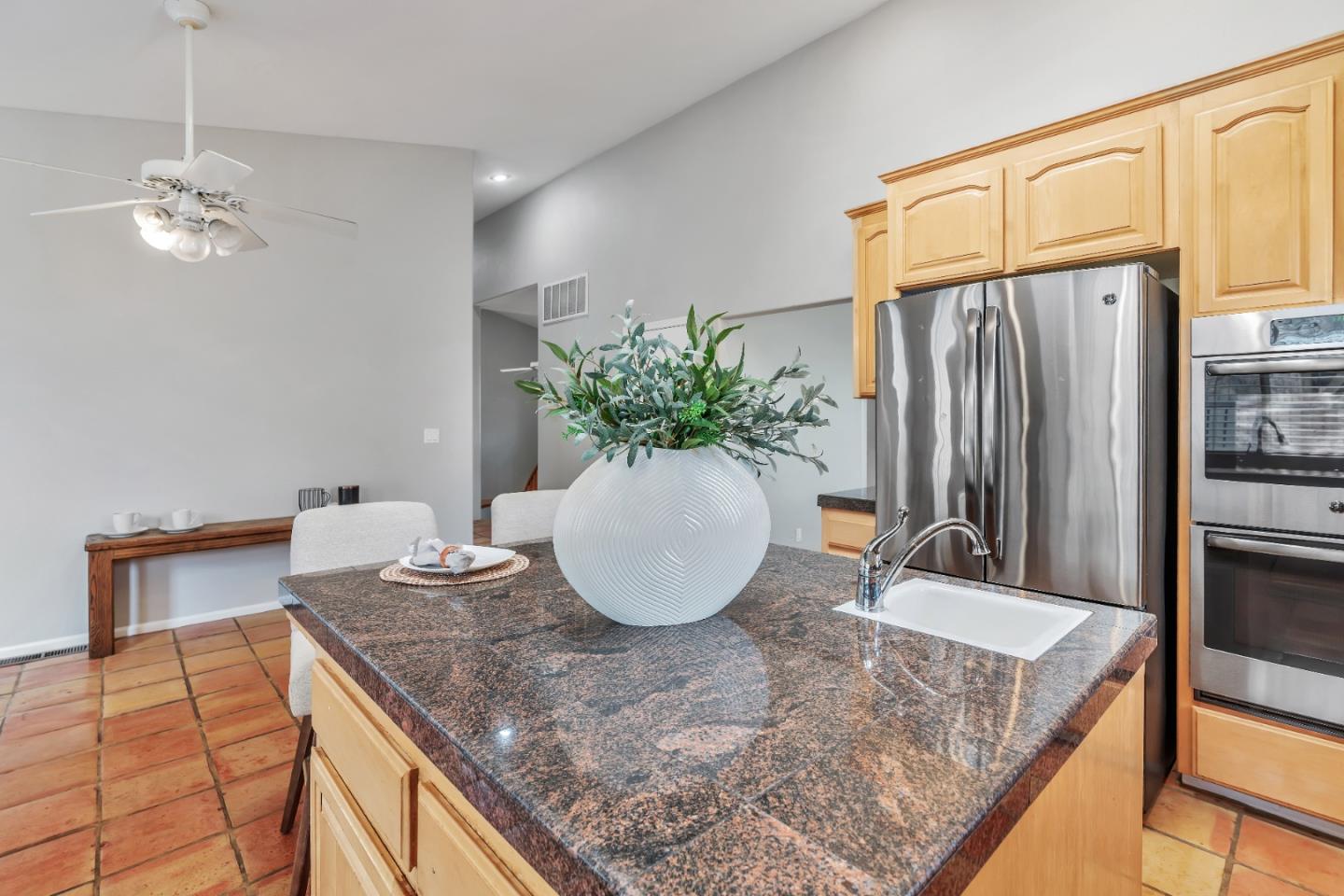 Detail Gallery Image 24 of 104 For 96 Caryl Ct, Hollister,  CA 95023 - 4 Beds | 3 Baths