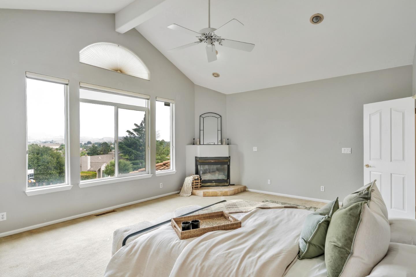 Detail Gallery Image 34 of 104 For 96 Caryl Ct, Hollister,  CA 95023 - 4 Beds | 3 Baths