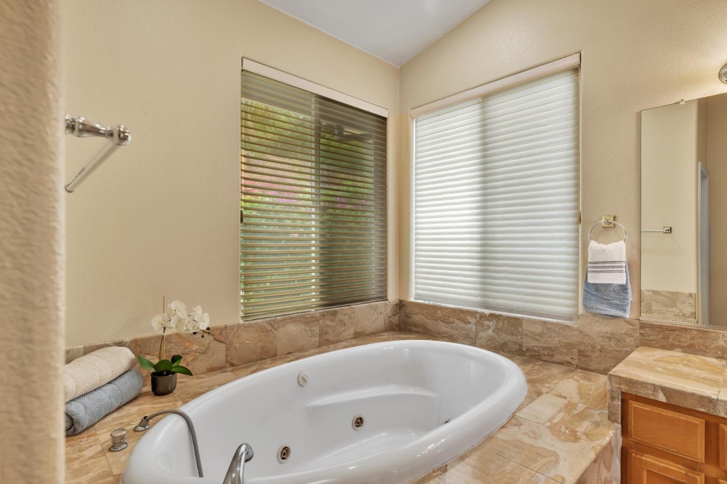 Detail Gallery Image 39 of 104 For 96 Caryl Ct, Hollister,  CA 95023 - 4 Beds | 3 Baths