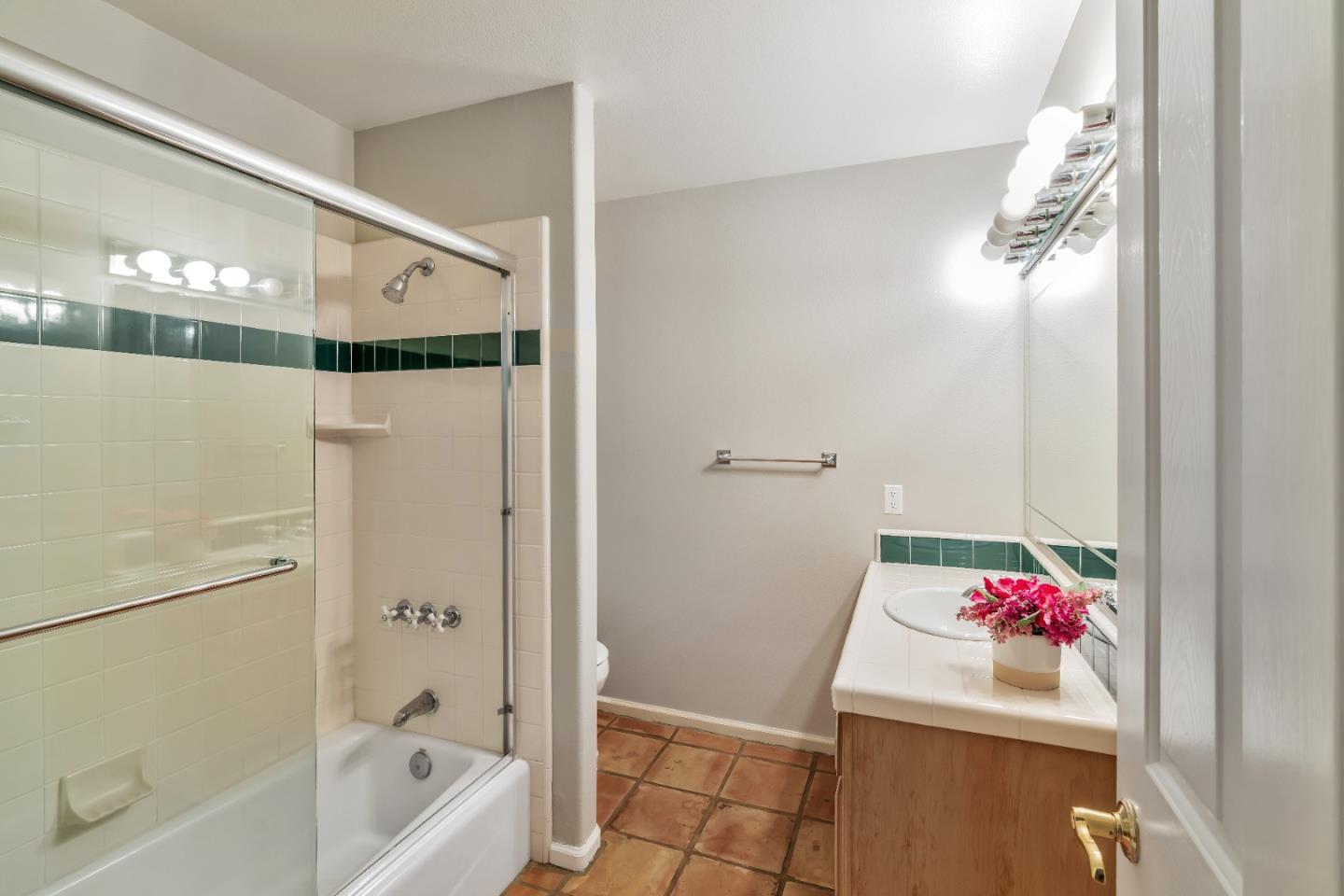 Detail Gallery Image 55 of 104 For 96 Caryl Ct, Hollister,  CA 95023 - 4 Beds | 3 Baths