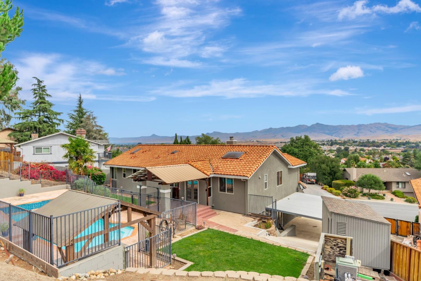 Detail Gallery Image 74 of 104 For 96 Caryl Ct, Hollister,  CA 95023 - 4 Beds | 3 Baths