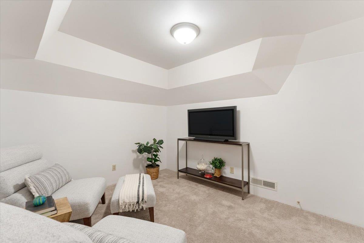 Detail Gallery Image 29 of 45 For 880 Sunrise Rdg, Scotts Valley,  CA 95066 - 3 Beds | 2 Baths