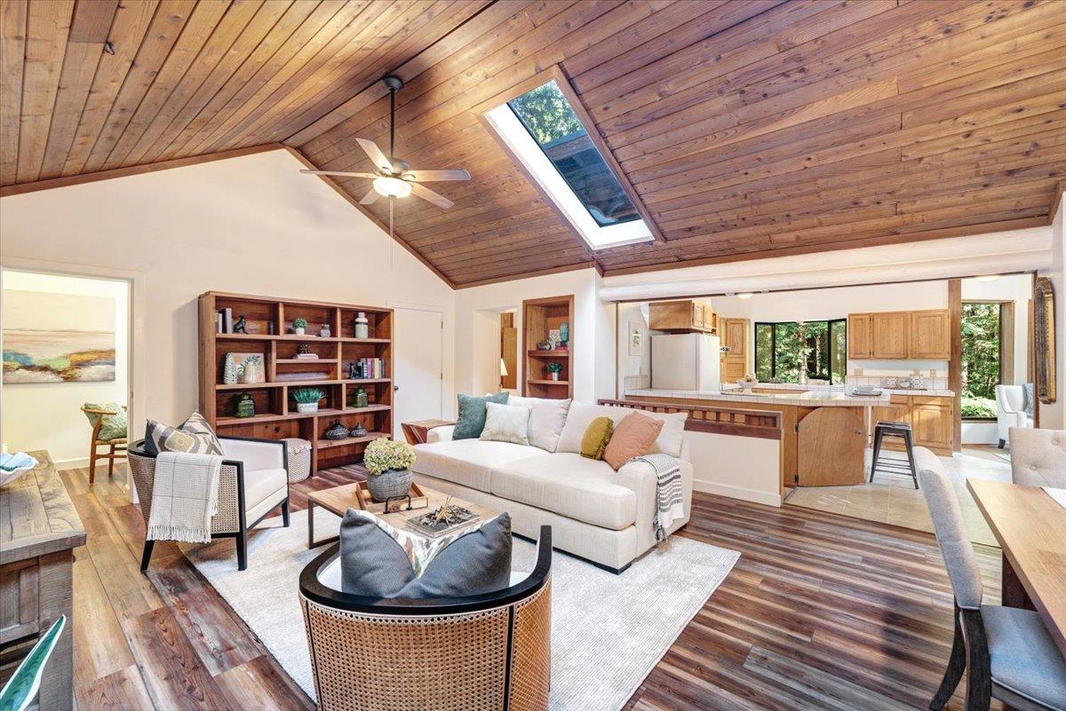 Detail Gallery Image 4 of 45 For 880 Sunrise Rdg, Scotts Valley,  CA 95066 - 3 Beds | 2 Baths