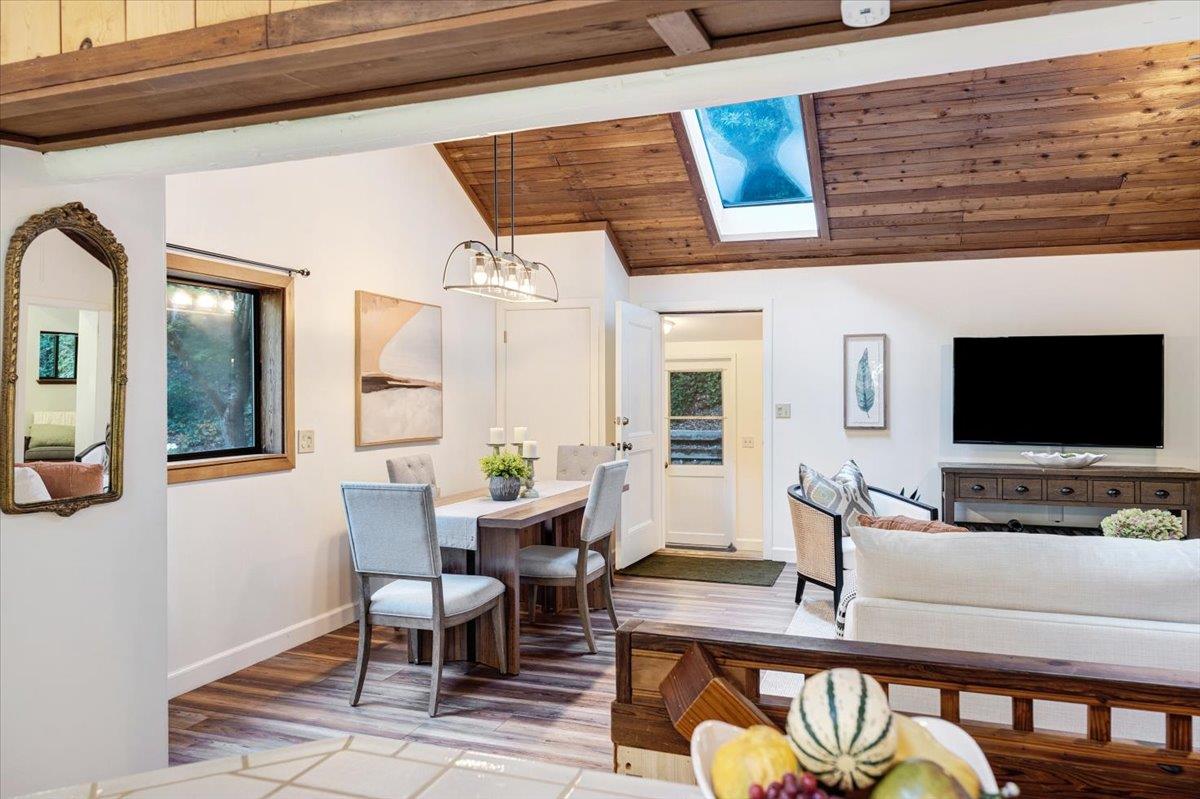 Detail Gallery Image 9 of 45 For 880 Sunrise Rdg, Scotts Valley,  CA 95066 - 3 Beds | 2 Baths