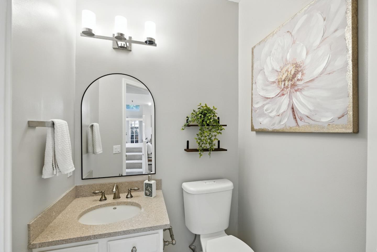 Detail Gallery Image 13 of 44 For 447 Homer Ave, Palo Alto,  CA 94301 - 3 Beds | 2/1 Baths