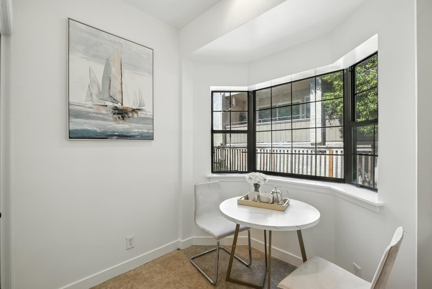 Detail Gallery Image 16 of 44 For 447 Homer Ave, Palo Alto,  CA 94301 - 3 Beds | 2/1 Baths