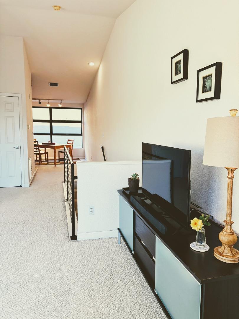 Detail Gallery Image 13 of 35 For 400 N 1st St #303,  San Jose,  CA 95112 - 1 Beds | 1/1 Baths