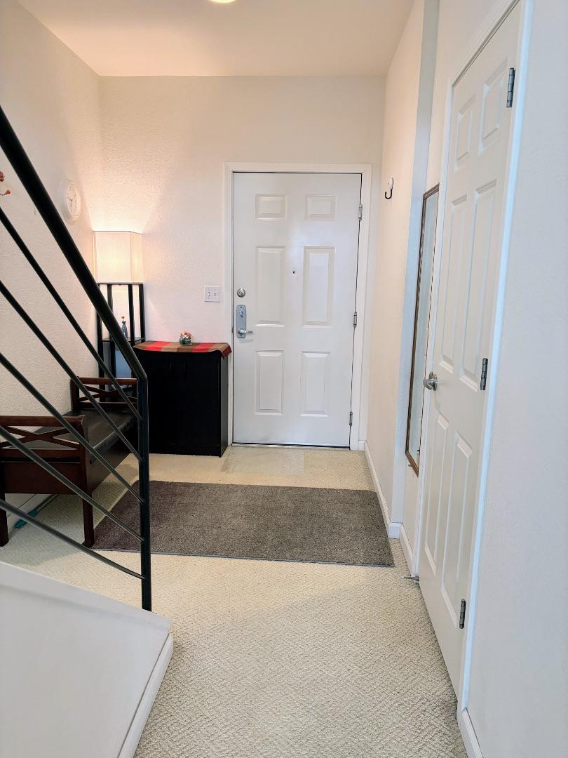 Detail Gallery Image 2 of 35 For 400 N 1st St #303,  San Jose,  CA 95112 - 1 Beds | 1/1 Baths