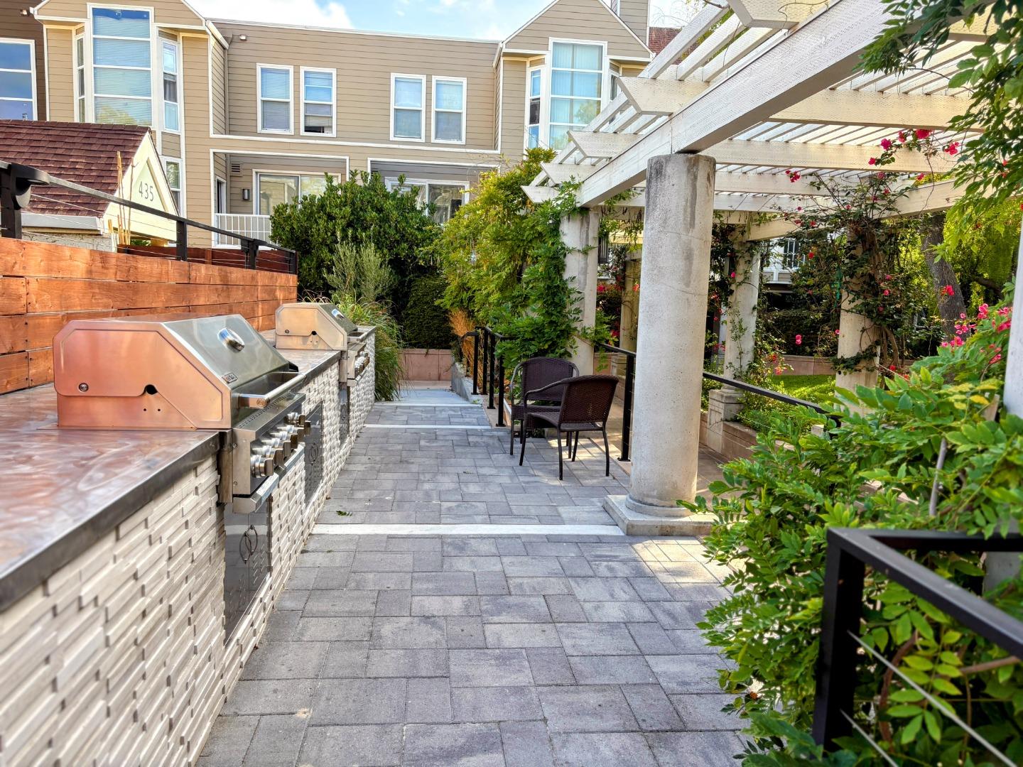 Detail Gallery Image 24 of 35 For 400 N 1st St #303,  San Jose,  CA 95112 - 1 Beds | 1/1 Baths