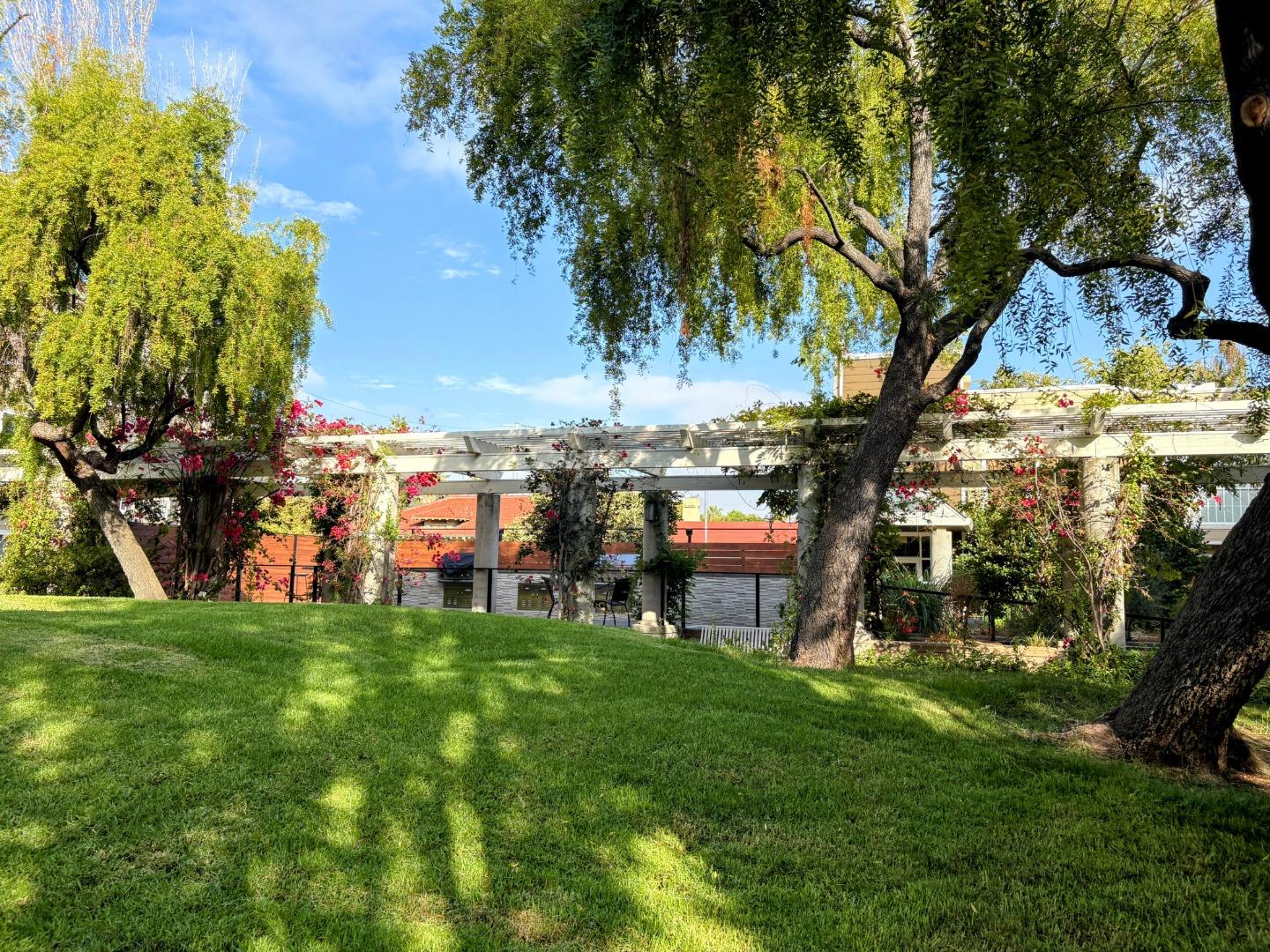 Detail Gallery Image 26 of 35 For 400 N 1st St #303,  San Jose,  CA 95112 - 1 Beds | 1/1 Baths