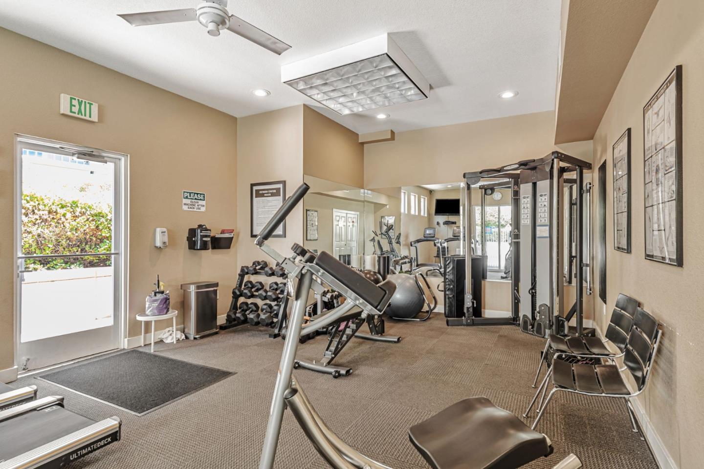 Detail Gallery Image 31 of 35 For 400 N 1st St #303,  San Jose,  CA 95112 - 1 Beds | 1/1 Baths