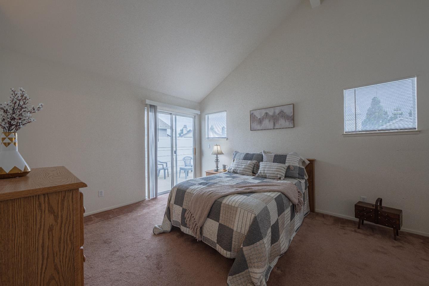 Detail Gallery Image 20 of 38 For 1920 Constitution Blvd #36,  Salinas,  CA 93905 - 2 Beds | 2/1 Baths