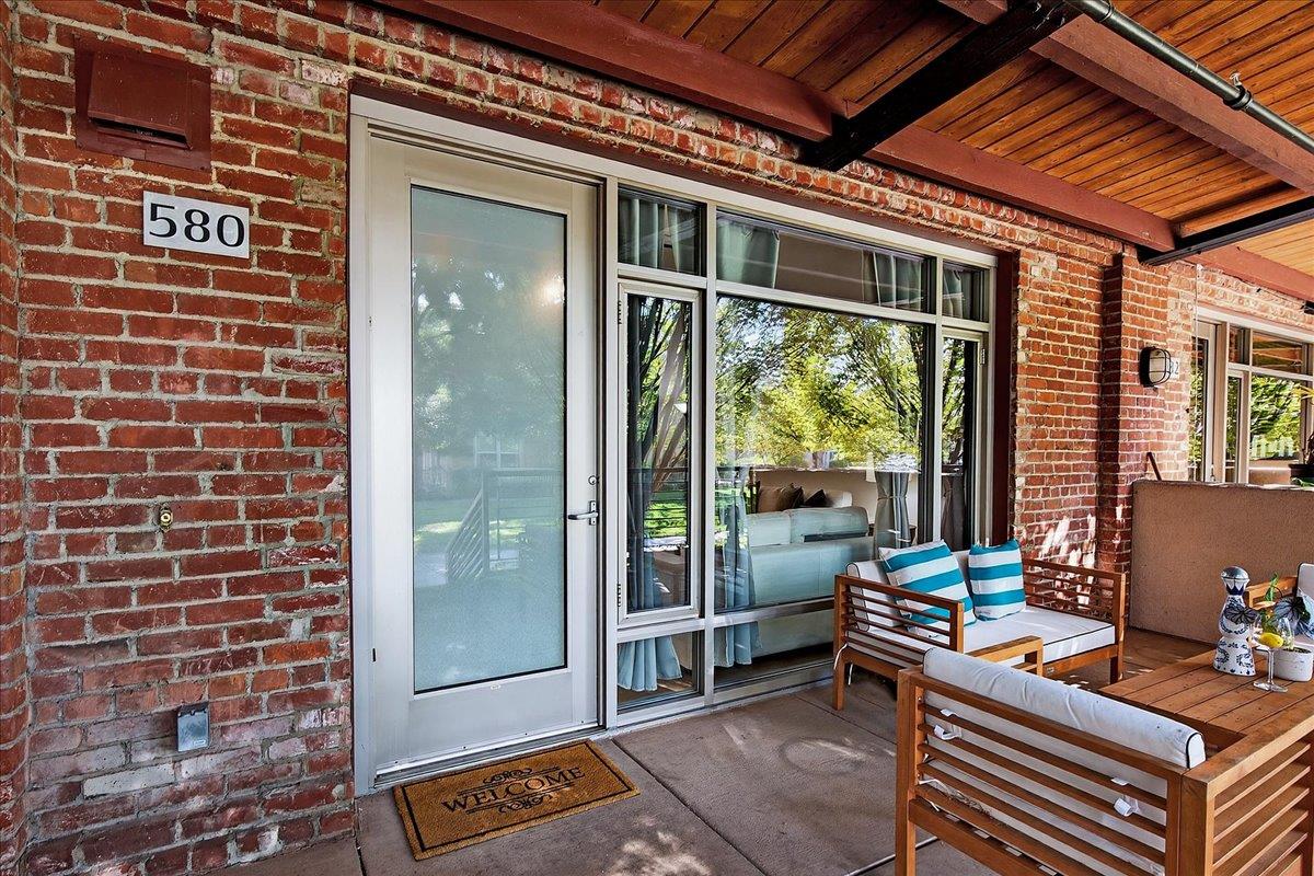 Detail Gallery Image 17 of 19 For 580 Manzana Pl, San Jose,  CA 95112 - 1 Beds | 2 Baths