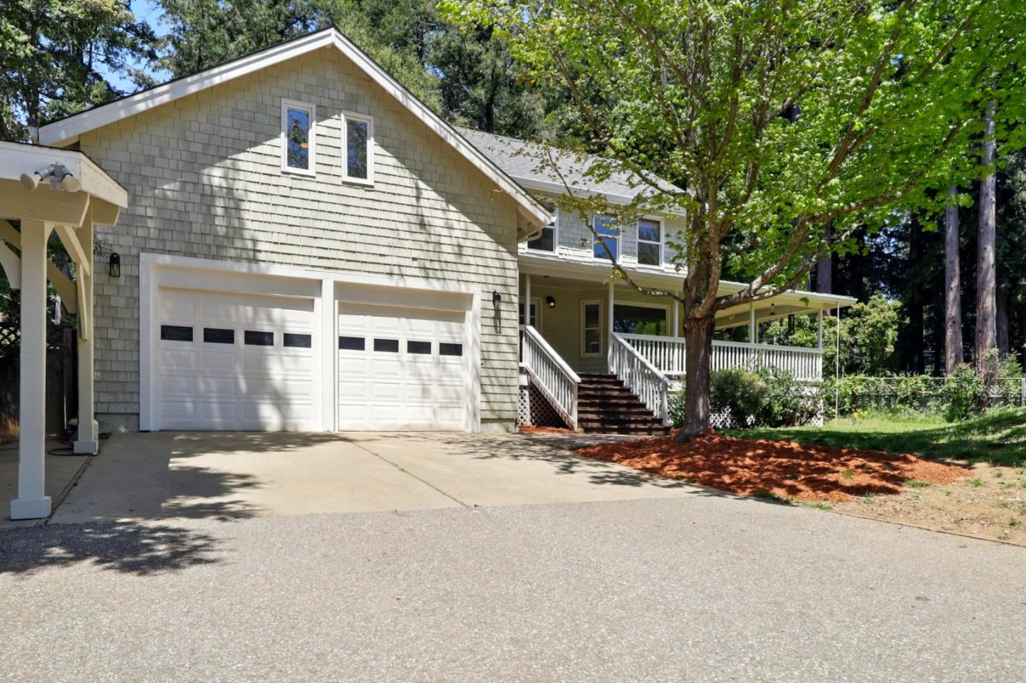 Front Image Thumbnail for ML82023380