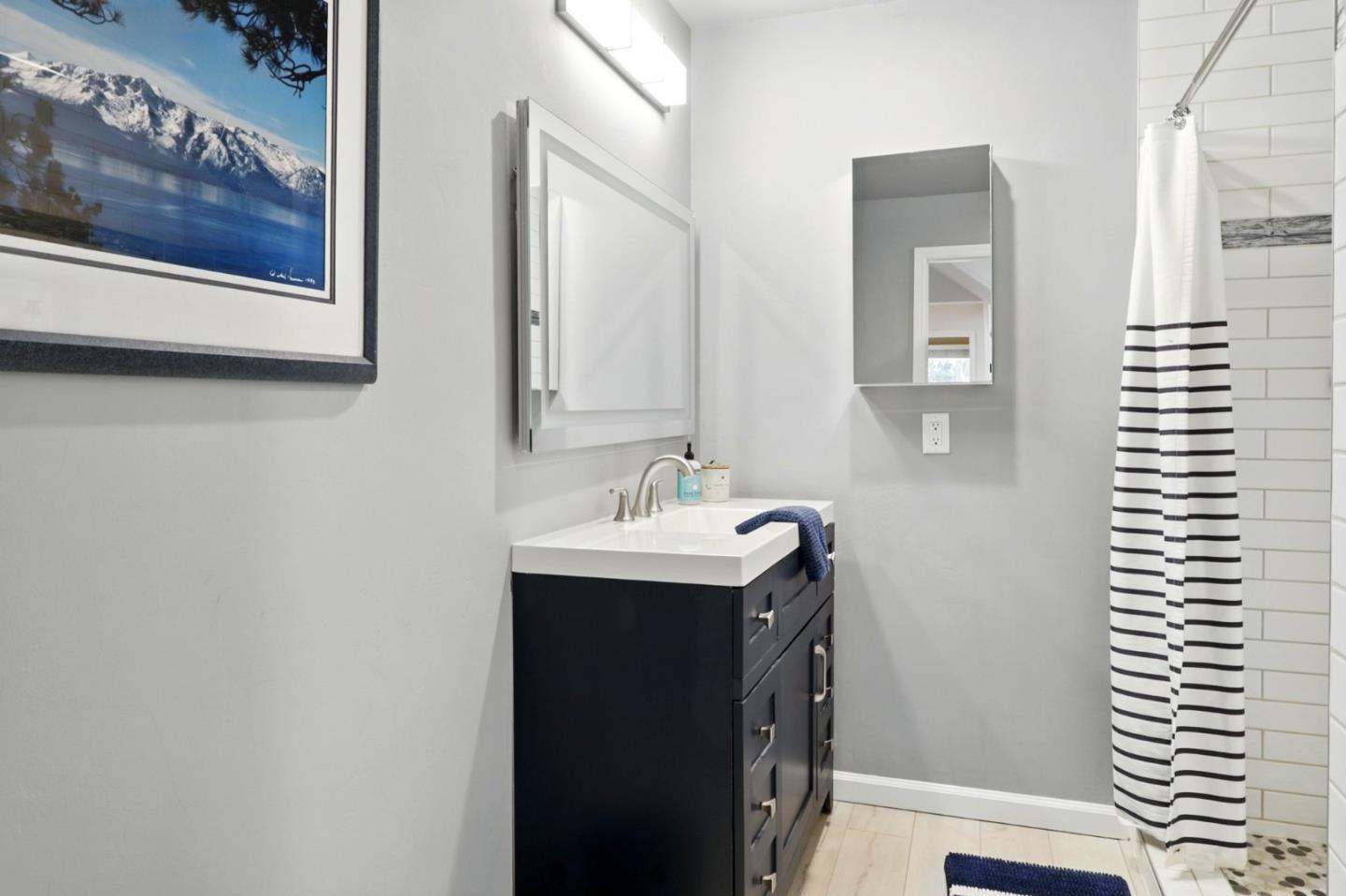 Detail Gallery Image 45 of 79 For 20 Grainger Ln, Santa Cruz,  CA 95060 - 4 Beds | 3 Baths