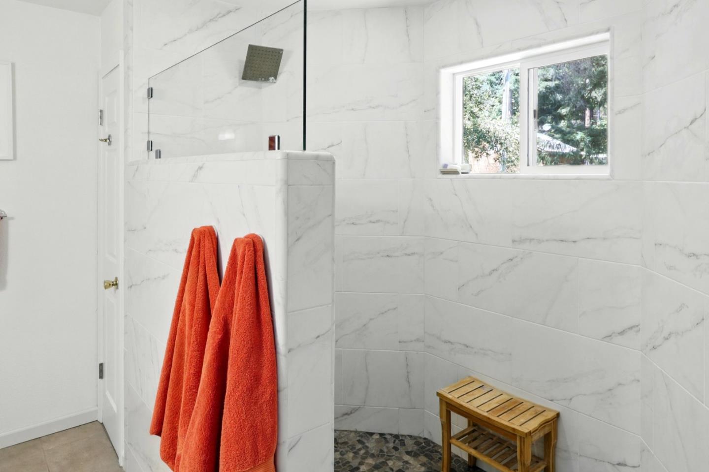 Detail Gallery Image 54 of 79 For 20 Grainger Ln, Santa Cruz,  CA 95060 - 4 Beds | 3 Baths