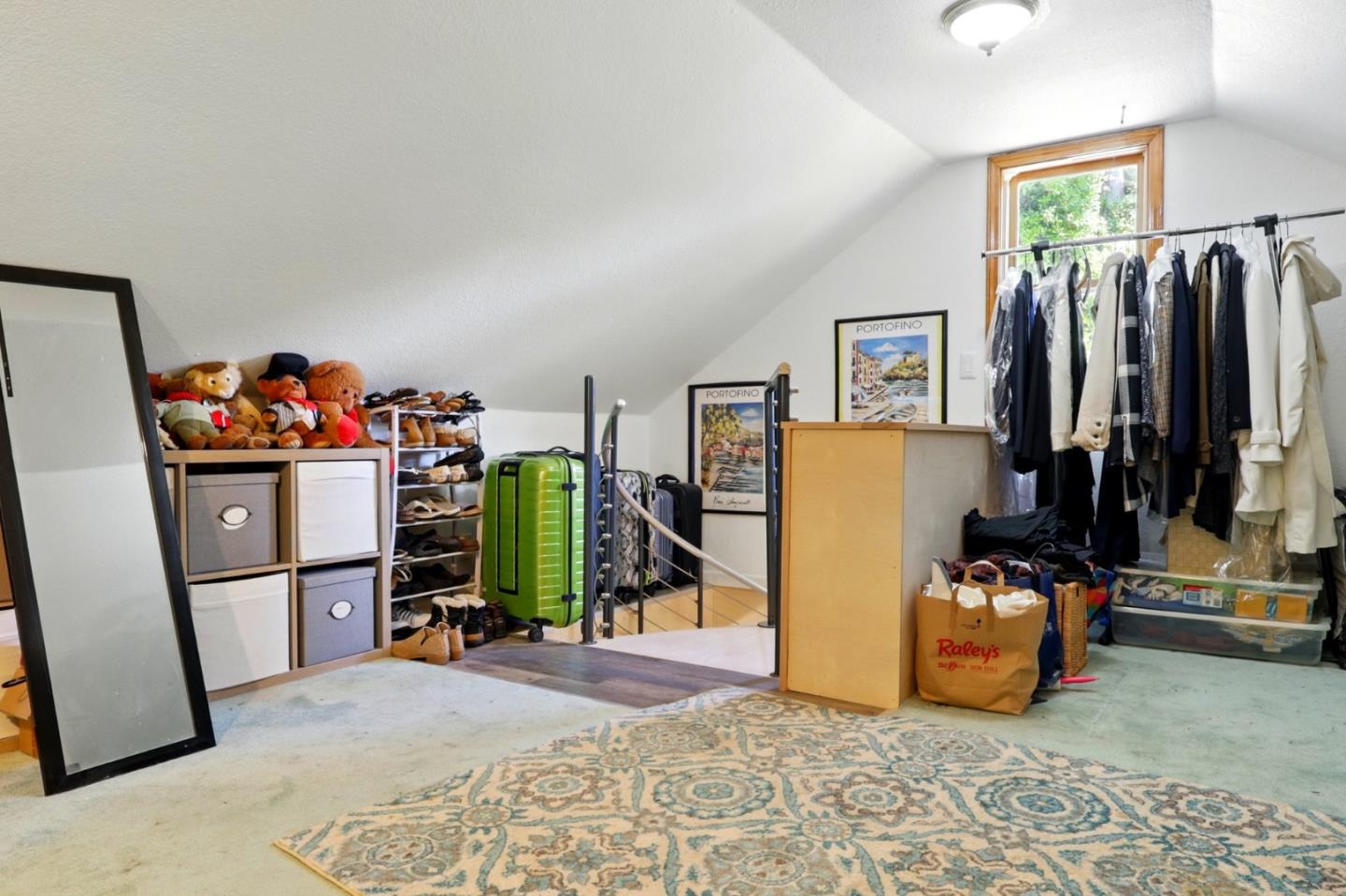 Detail Gallery Image 56 of 79 For 20 Grainger Ln, Santa Cruz,  CA 95060 - 4 Beds | 3 Baths