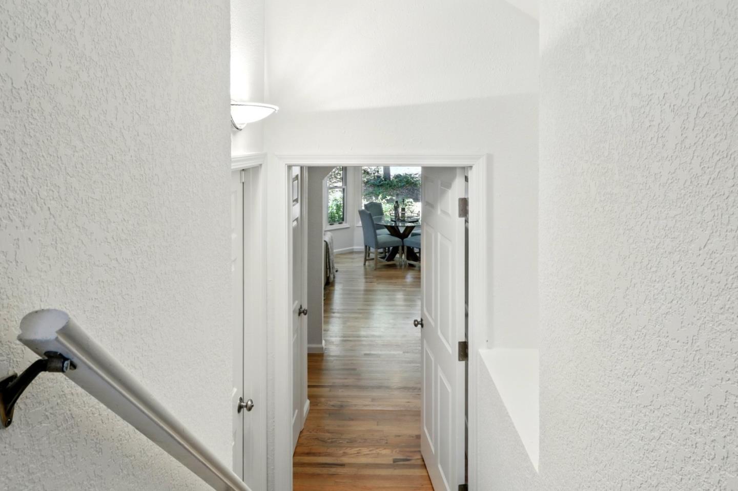 Detail Gallery Image 62 of 79 For 20 Grainger Ln, Santa Cruz,  CA 95060 - 4 Beds | 3 Baths