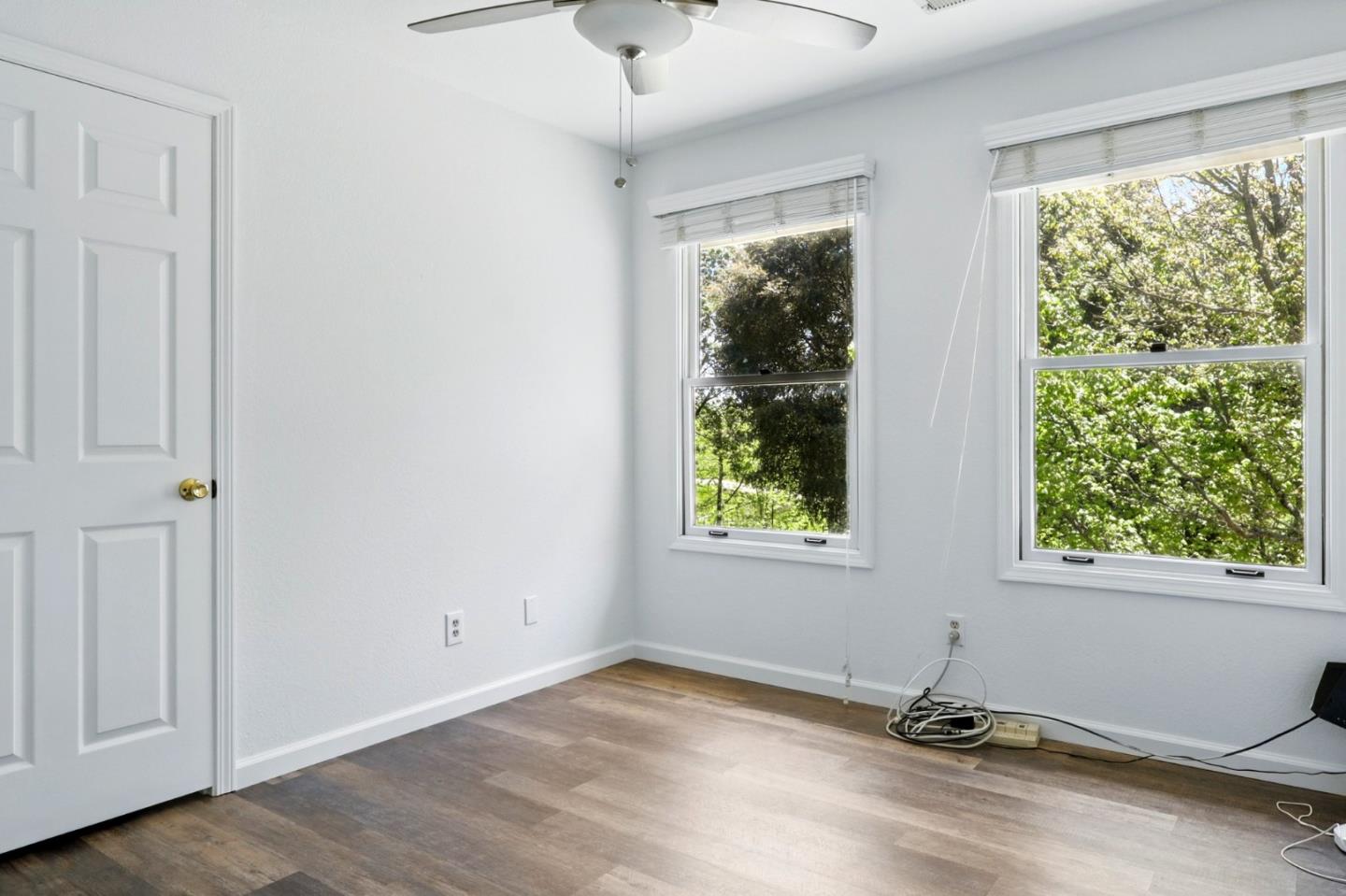 Detail Gallery Image 64 of 79 For 20 Grainger Ln, Santa Cruz,  CA 95060 - 4 Beds | 3 Baths