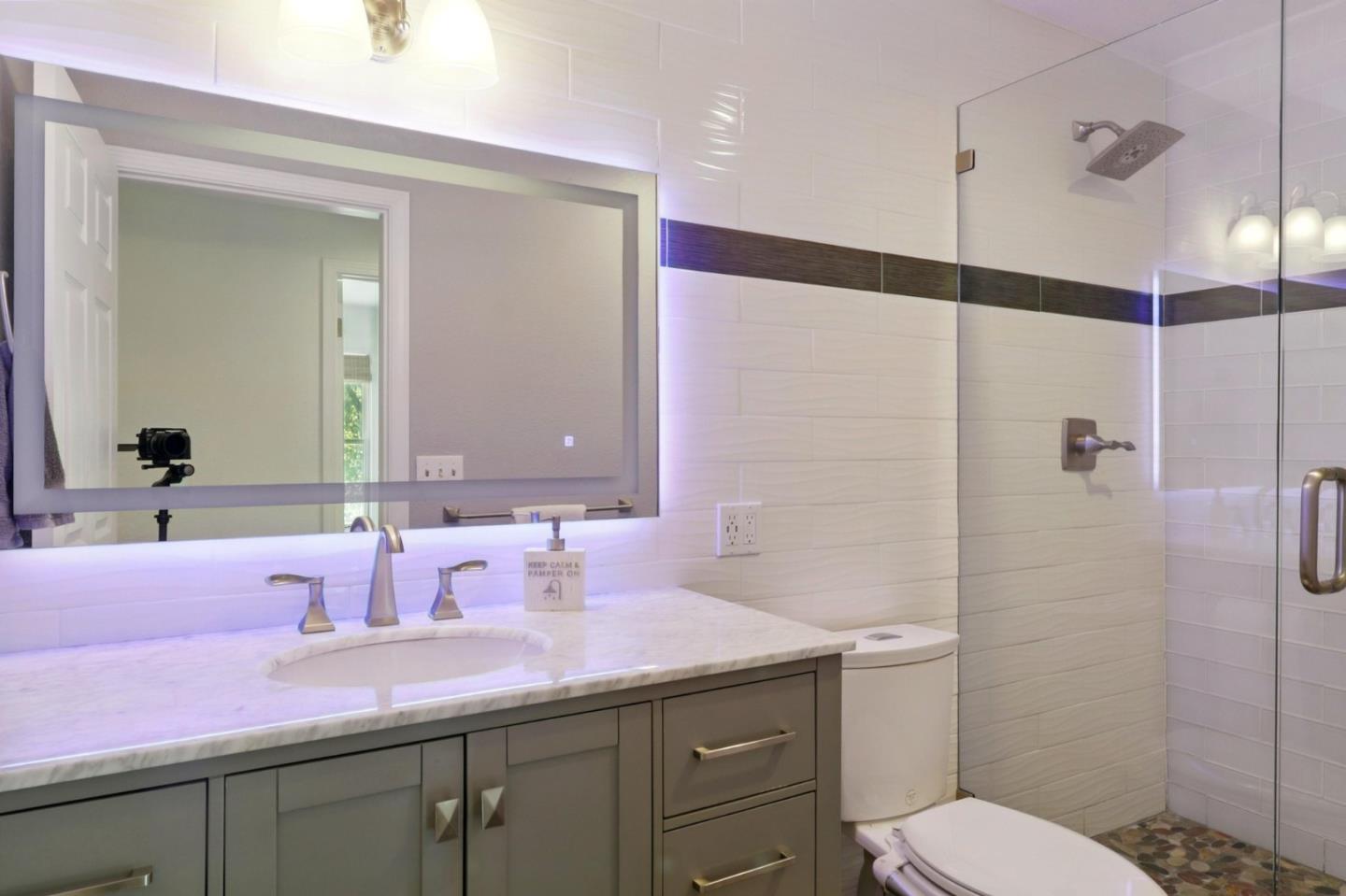 Detail Gallery Image 68 of 79 For 20 Grainger Ln, Santa Cruz,  CA 95060 - 4 Beds | 3 Baths