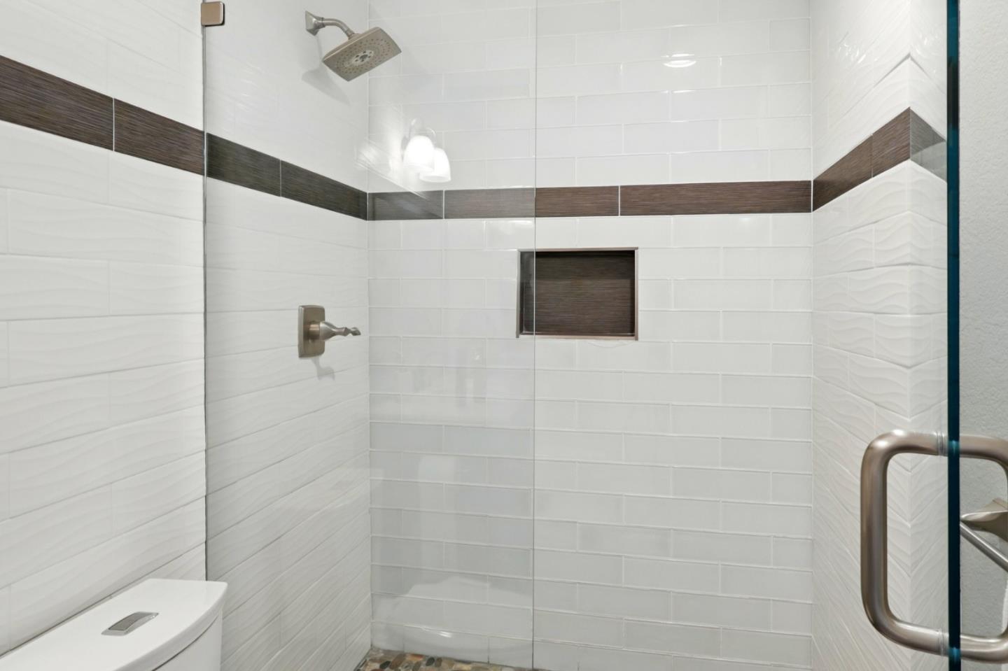 Detail Gallery Image 70 of 79 For 20 Grainger Ln, Santa Cruz,  CA 95060 - 4 Beds | 3 Baths